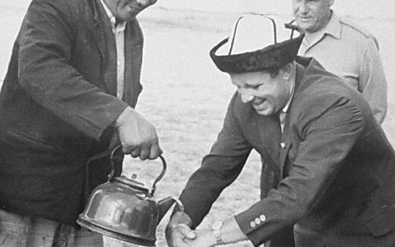 Ю.А.Гагарин Барскоон капчыгайында. 1964-жылдын августу